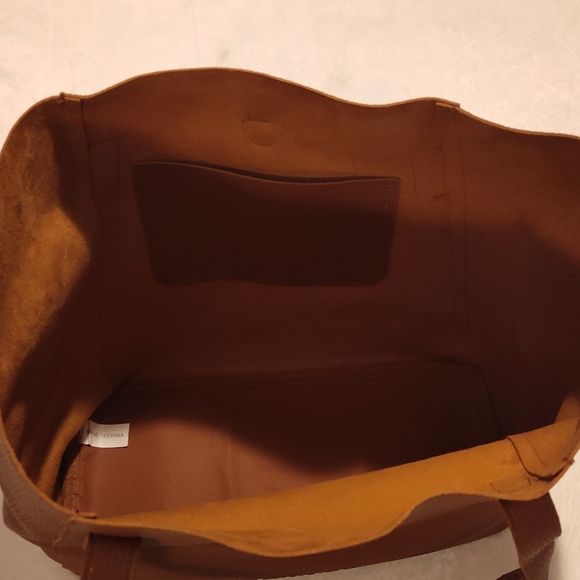 Chic Tan Leather Tote with Tassel - Picture 7 of 12